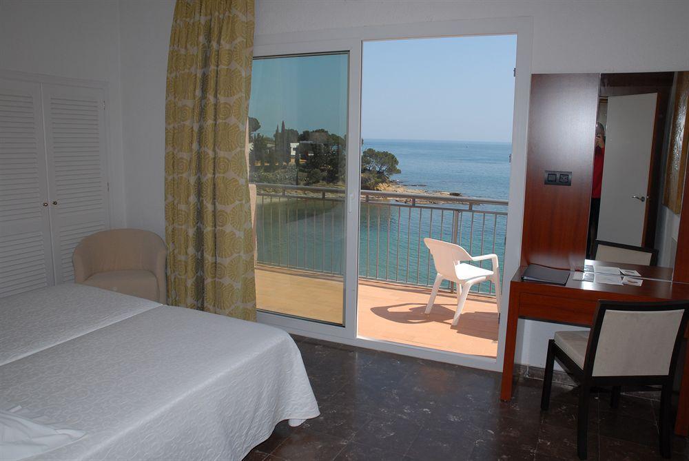 Hotel Grifeu Llança Dış mekan fotoğraf