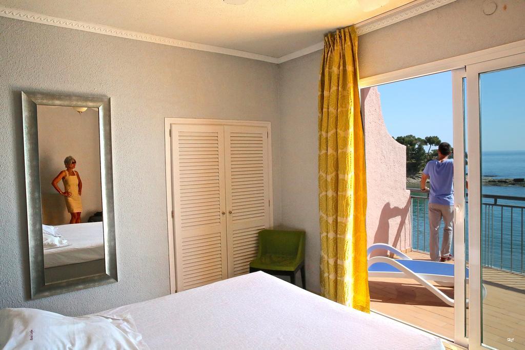 Hotel Grifeu Llança Dış mekan fotoğraf