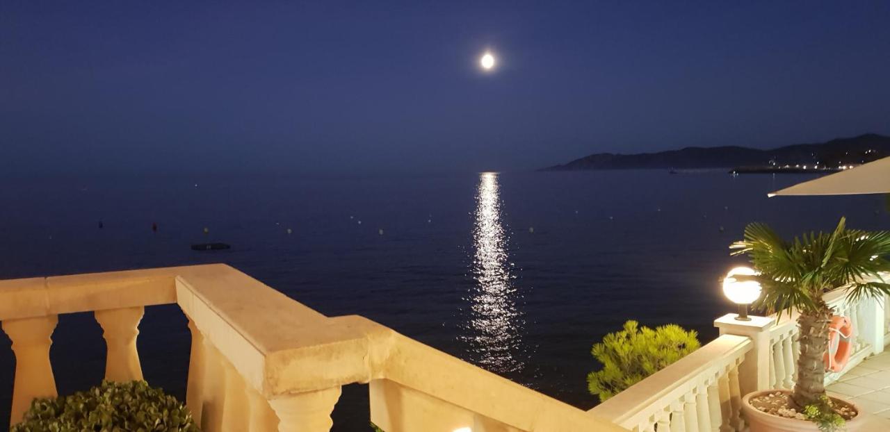 Hotel Grifeu Llança Dış mekan fotoğraf